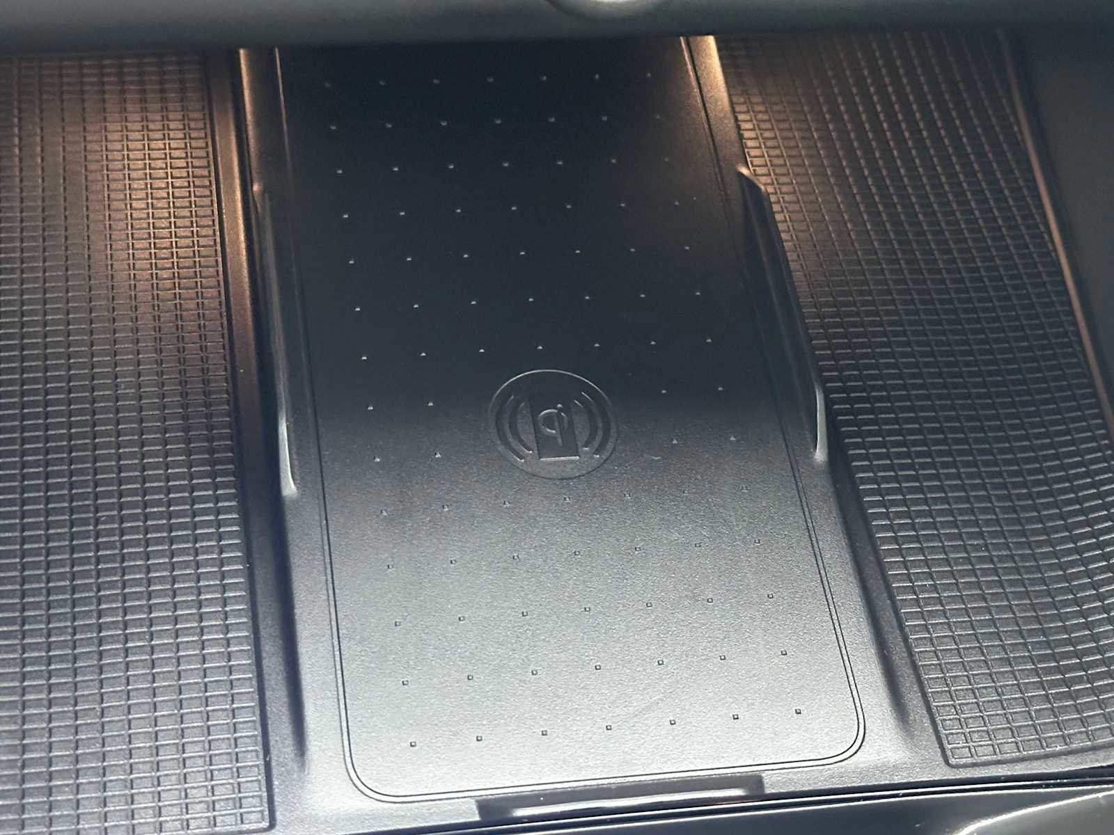 New 2026 Volvo XC40 B5 Ultra w/ Climate Package image 30