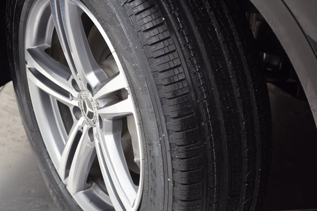 Certified 2022 Mercedes-Benz GLC 300 image 29