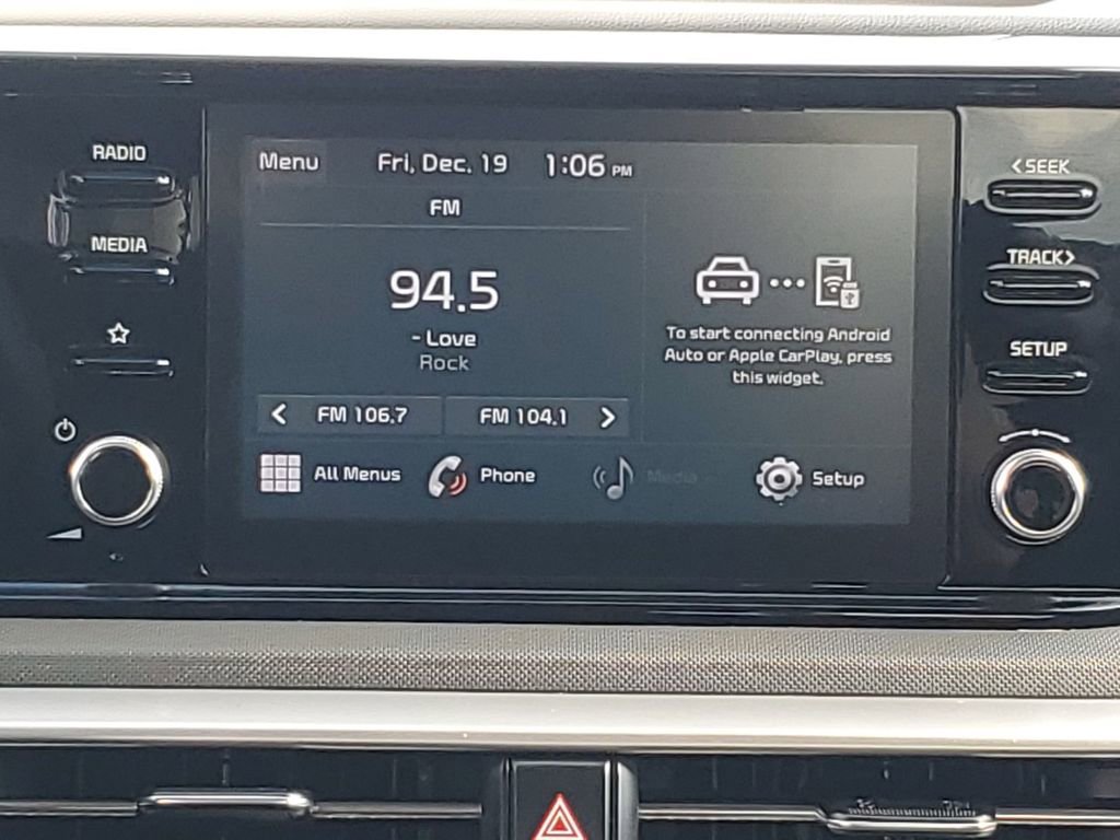 Used 2023 Kia K5 LXS image 27