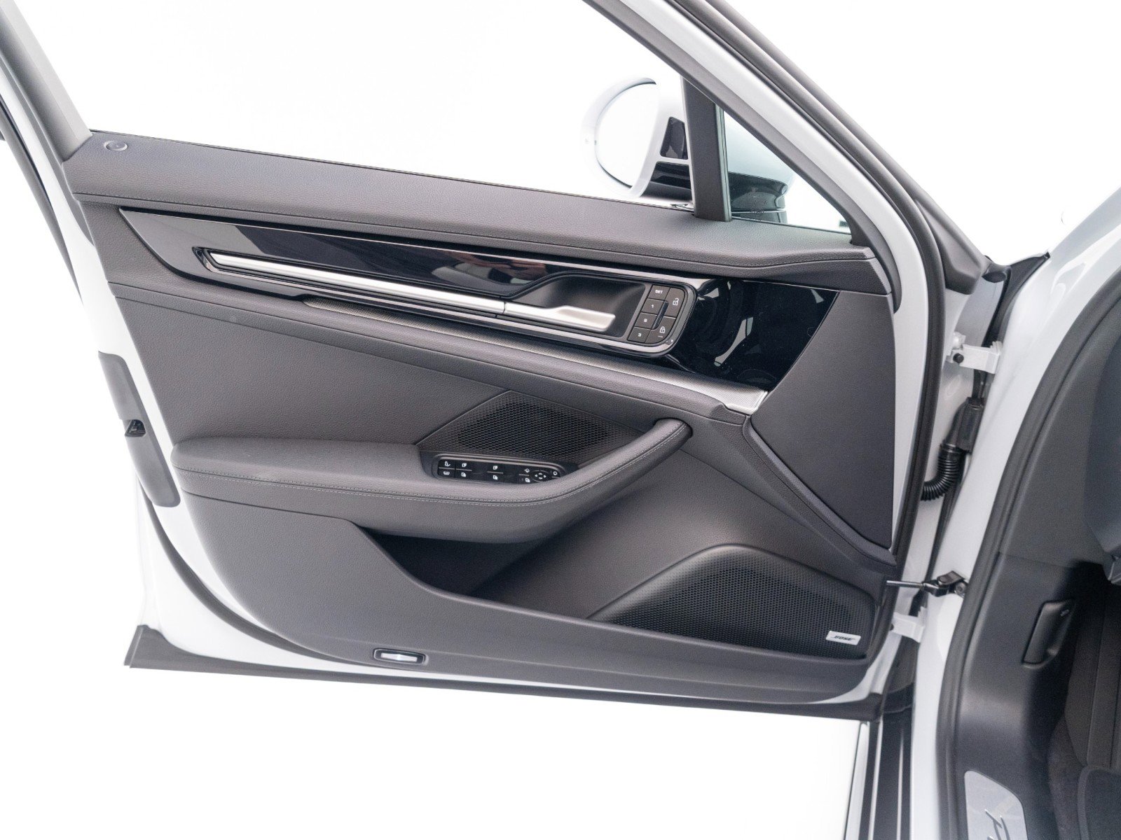 New 2026 Porsche Panamera 4 image 23