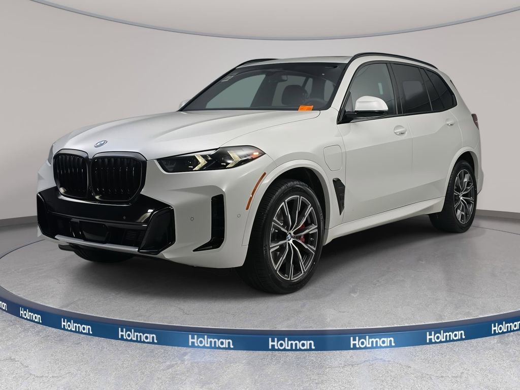 New 2026 BMW X5 xDrive50e w/ M Sport Package image 1