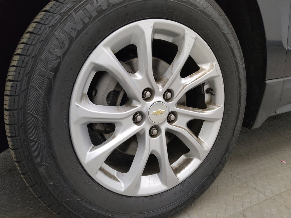 Used 2020 Chevrolet Equinox LS FWD image 31