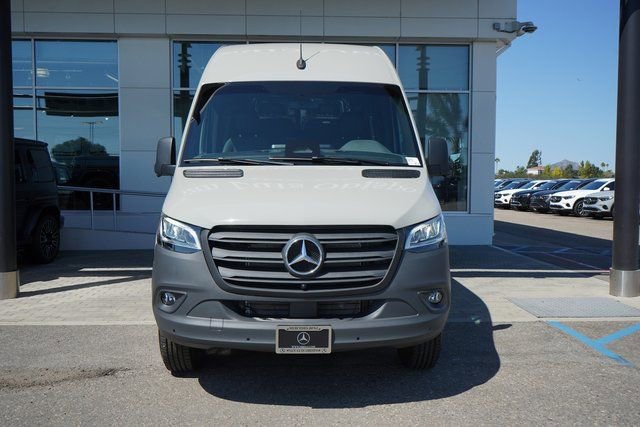 New 2025 Mercedes-Benz Sprinter 2500 image 3