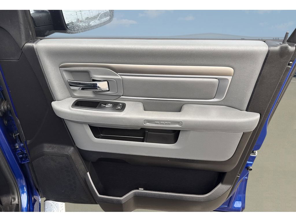Used 2015 RAM 1500 Big Horn RWD image 22