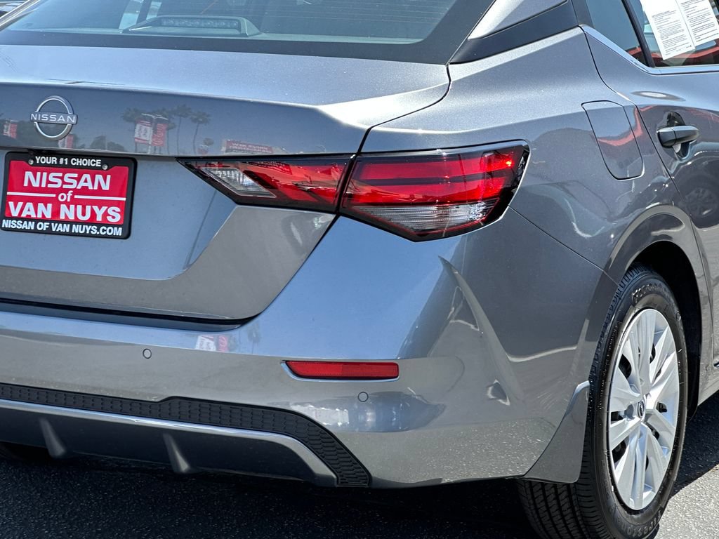 Used 2025 Nissan Altima 2.5 S FWD image 39