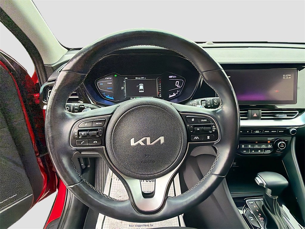 Used 2022 Kia Niro EX Premium image 11
