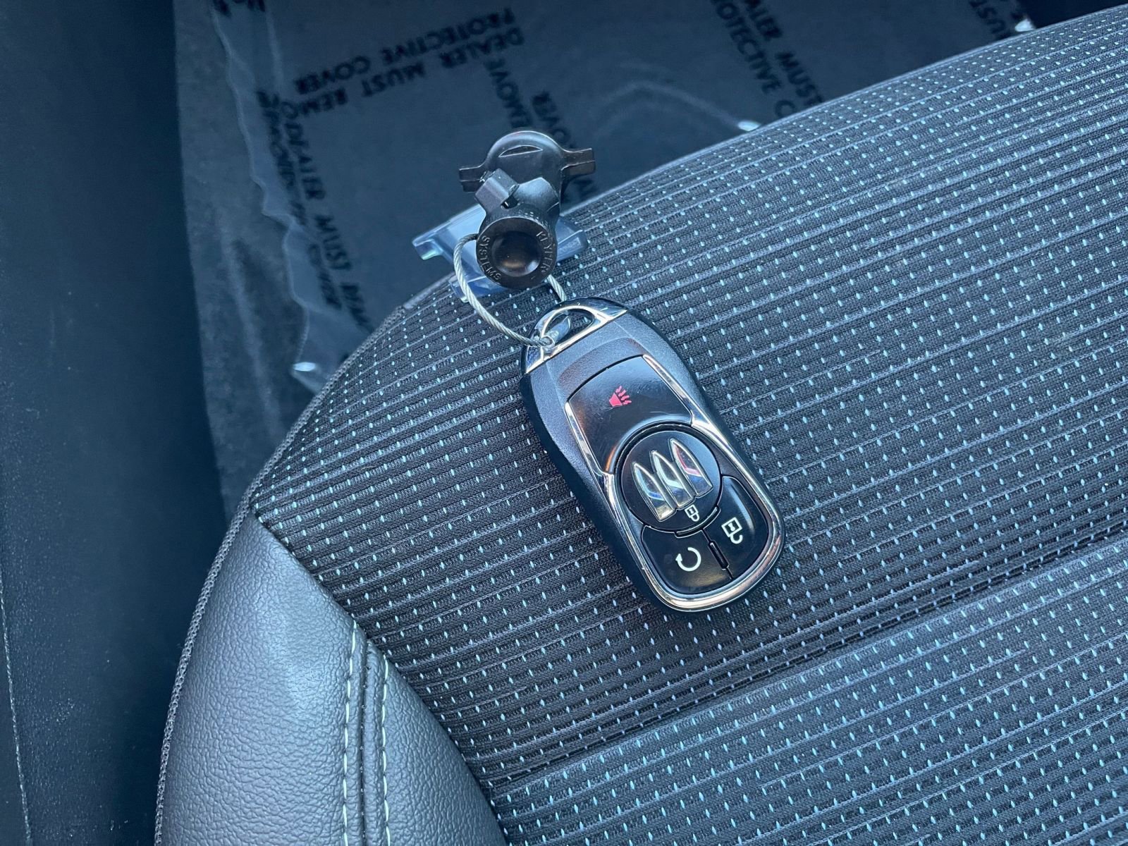 Used 2025 Buick Envista Preferred image 22