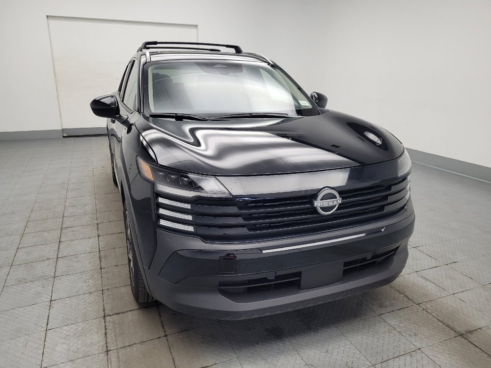 Used 2025 Nissan Kicks SV w/ SV Premium Package FWD image 14