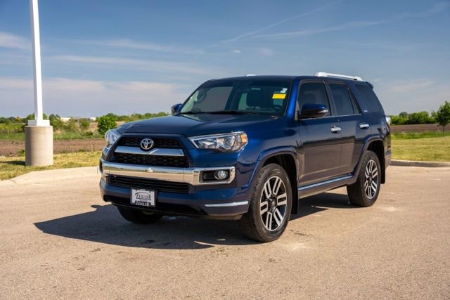 Used 2018 Toyota 4Runner Limited AWD/4WD image 3