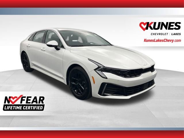 Used 2025 Kia K5 LXS FWD image 1