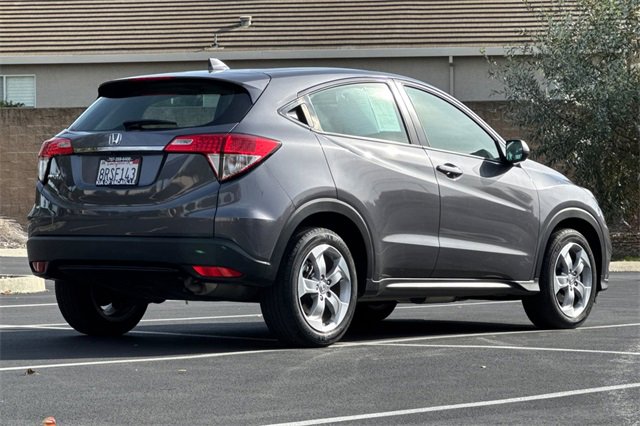 Used 2020 Honda HR-V LX image 5