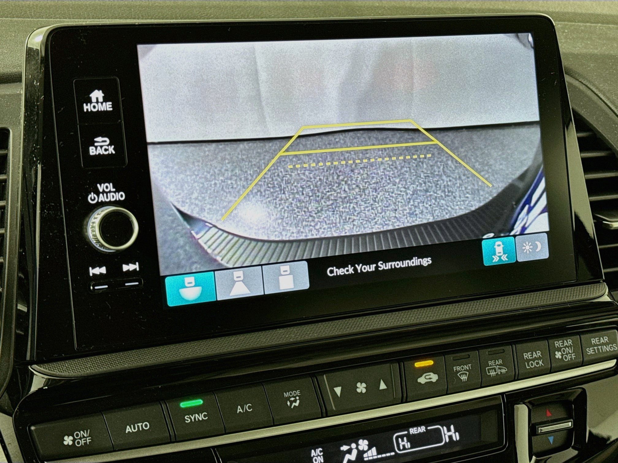 Certified 2025 Honda Odyssey EX-L image 13