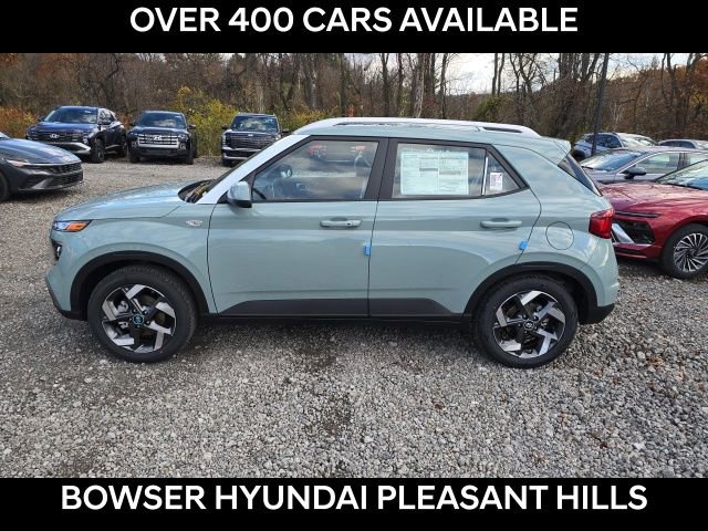 New 2026 Hyundai Venue SEL image 2