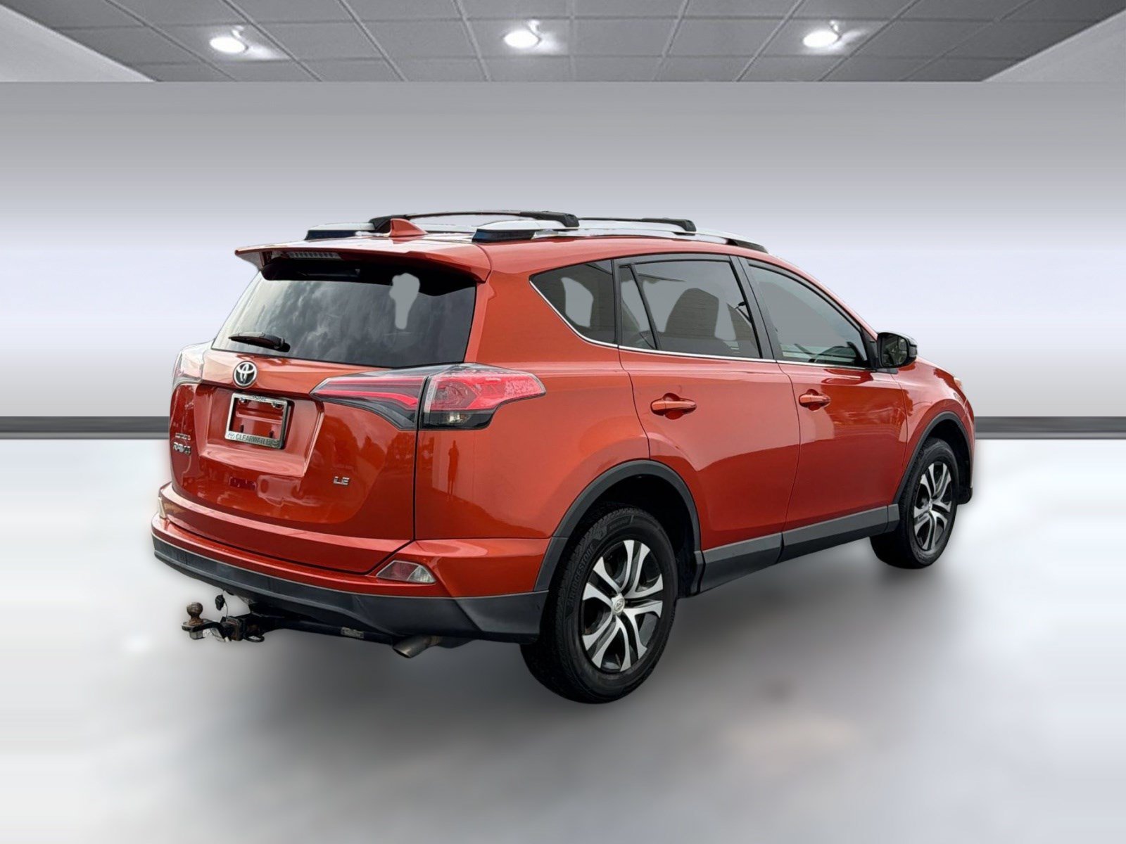 Used 2016 Toyota RAV4 LE FWD image 9