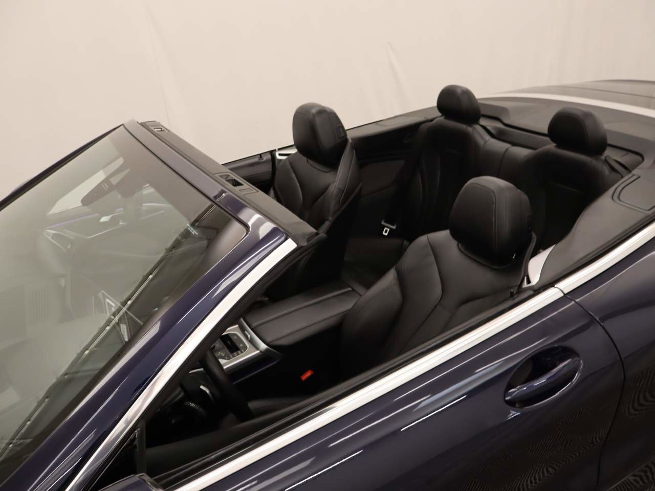 Used 2020 BMW 840i Convertible w/ Driving Assistance Package RWD image 21