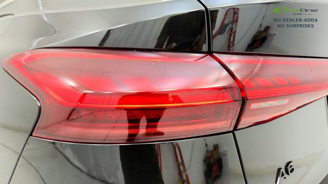 Used 2025 Audi A6 e-tron Premium Plus w/ Premium Plus RWD image 27