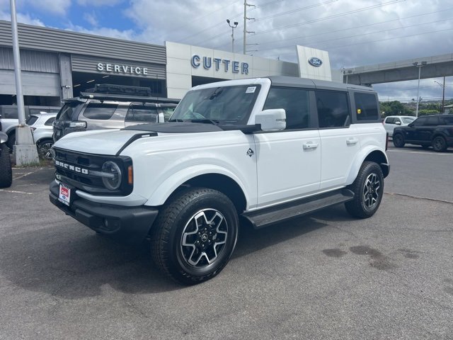 New 2025 Ford Bronco Outer Banks image 3