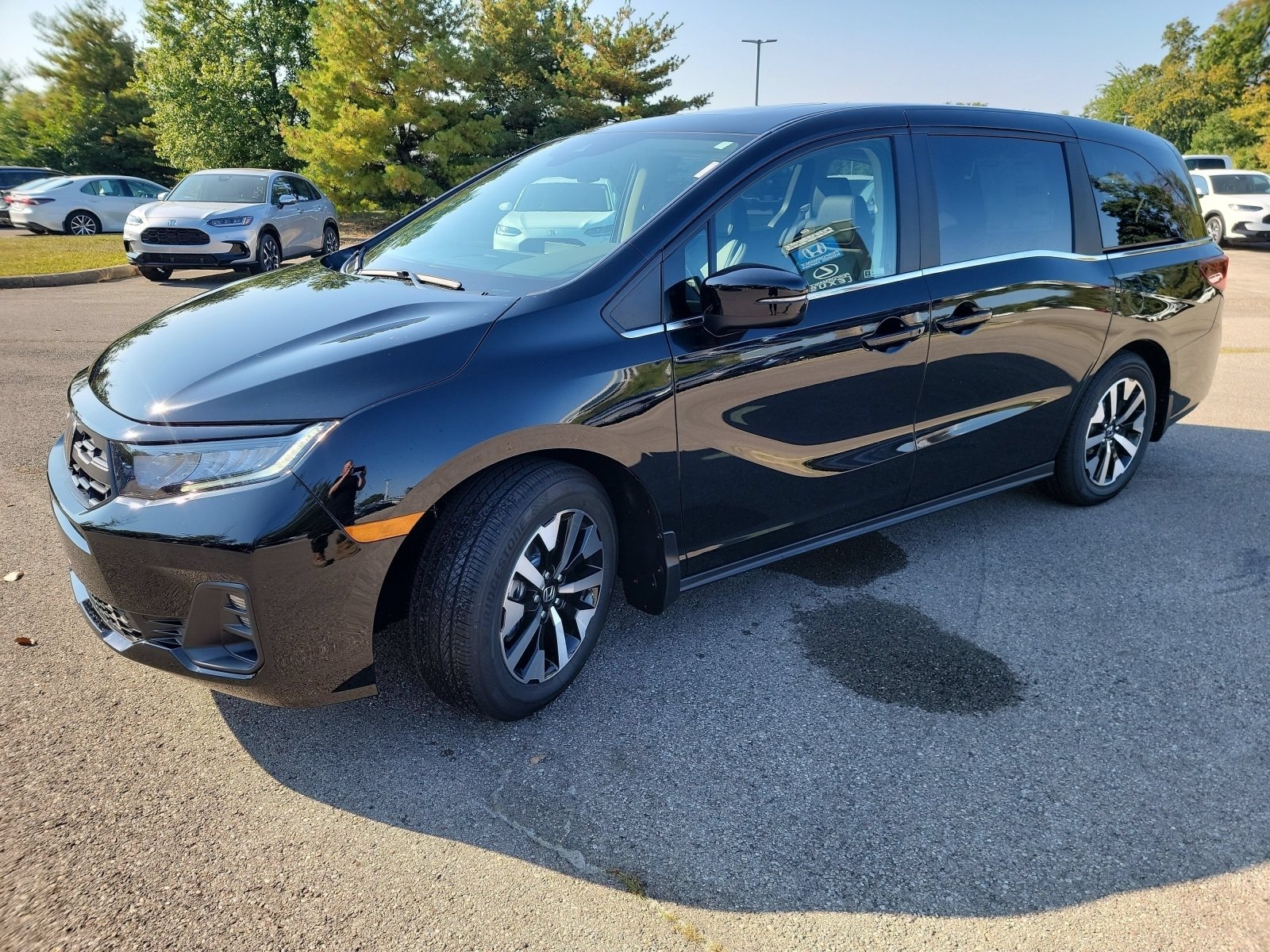 New 2026 Honda Odyssey EX-L image 3