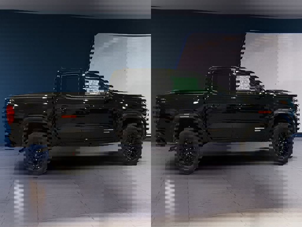 New 2026 GMC Canyon Elevation w/ Convenience Package image 8