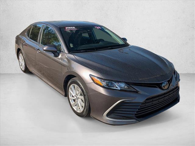 Used 2024 Toyota Camry LE w/ Convenience Package video 3