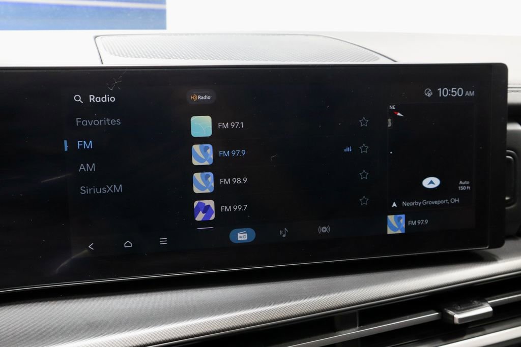 Certified 2025 Hyundai Santa Fe XRT AWD/4WD image 4