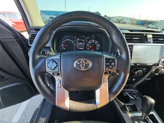 Used 2021 Toyota 4Runner SR5 Premium w/ Moonroof Package RWD image 6