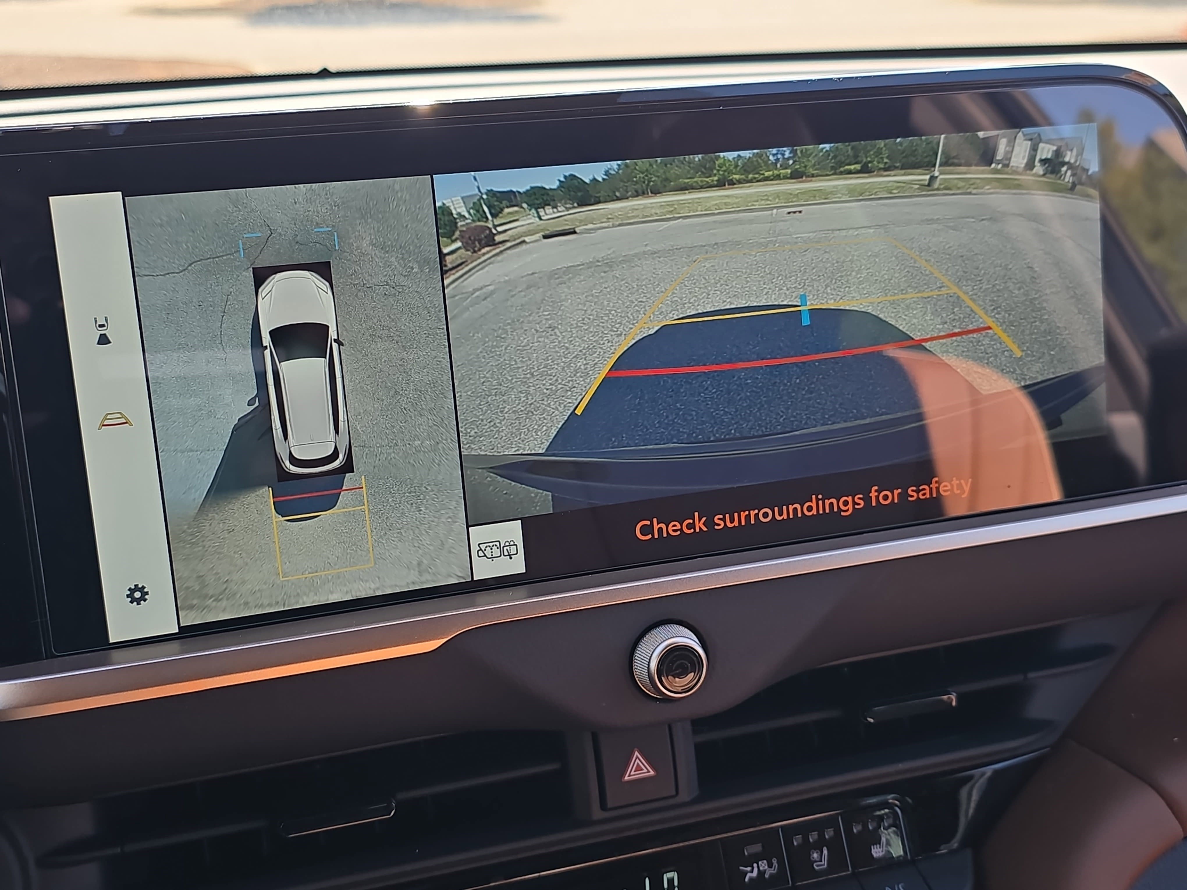 Used 2025 Toyota Crown Signia w/ Advanced Technology Package AWD/4WD image 25