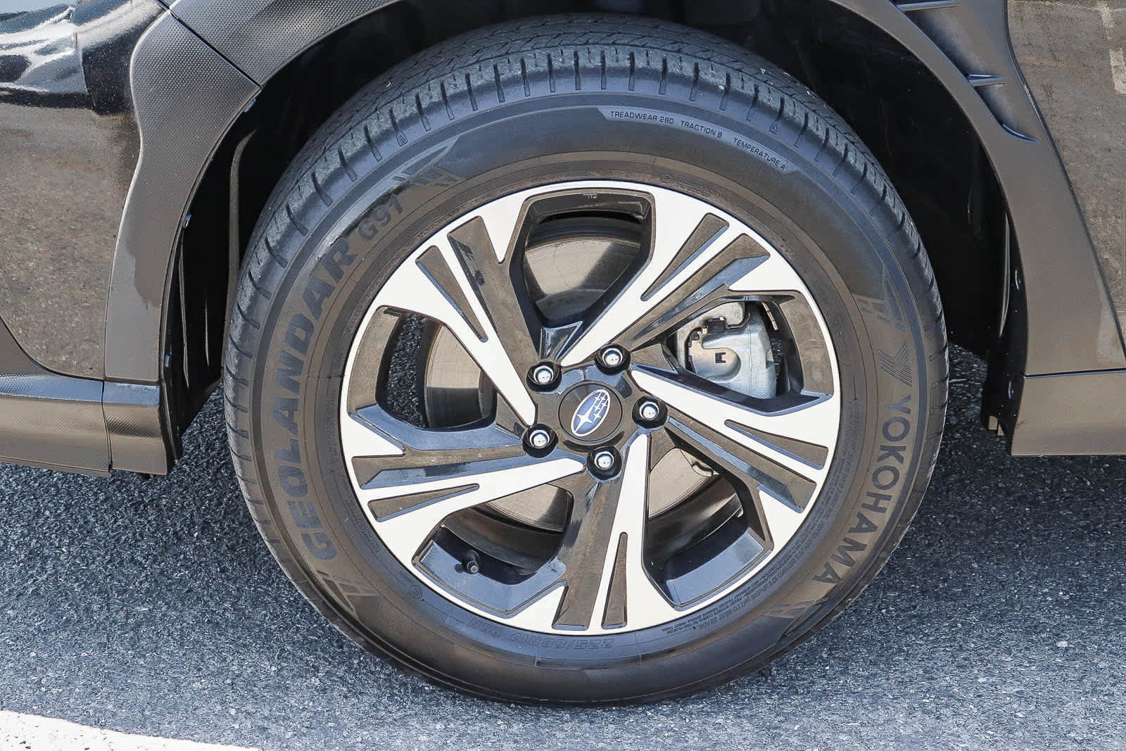 Used 2024 Subaru Crosstrek 2.0i Premium AWD/4WD image 14