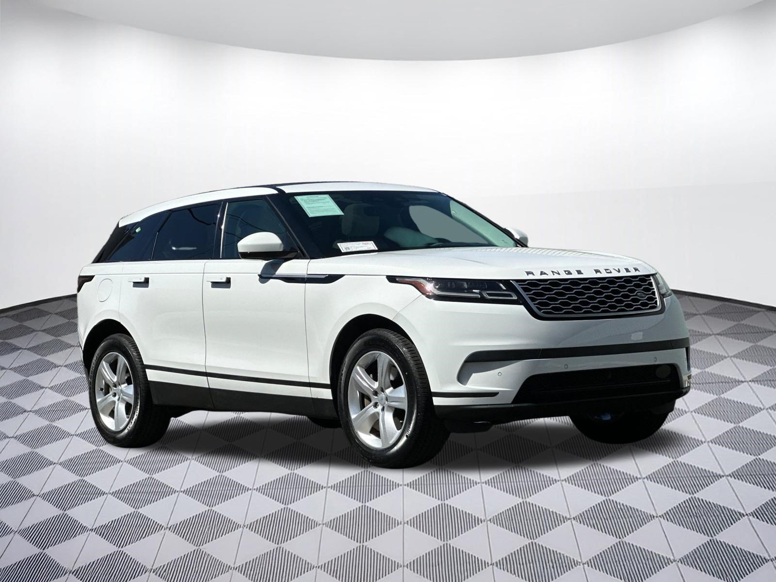 Used 2023 Land Rover Range Rover Velar S AWD/4WD image 6
