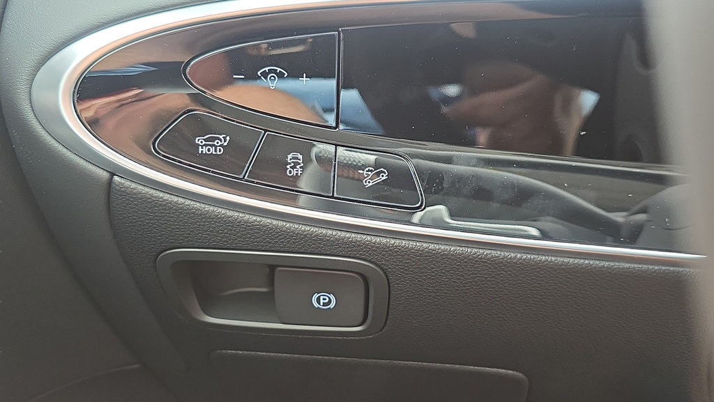 New 2026 Genesis GV70 2.5T Advanced AWD/4WD image 19