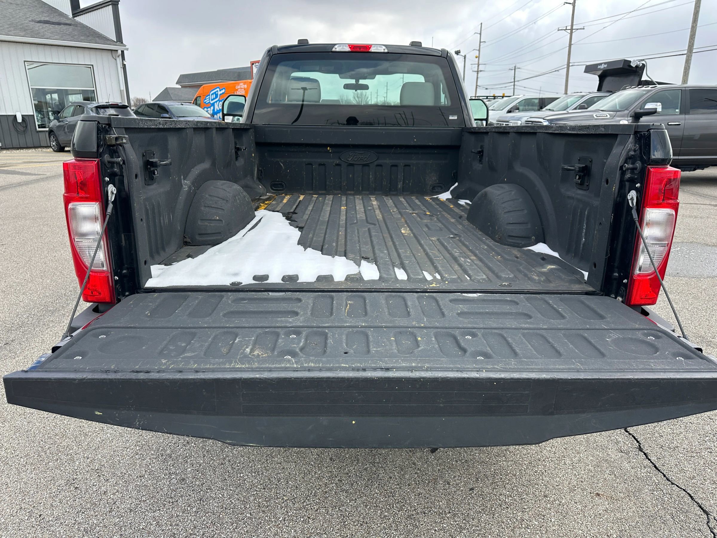 Used 2020 Ford F250 XL w/ STX Appearance Package image 5