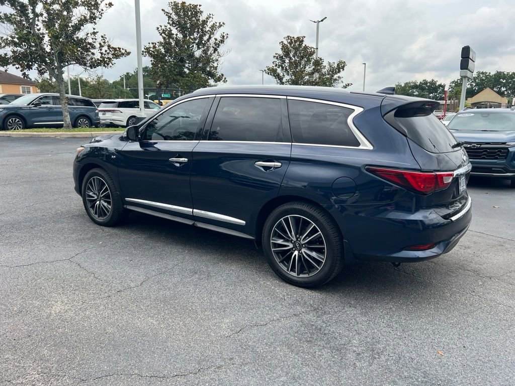 Used 2017 INFINITI QX60 FWD w/ Premium Plus Package image 4