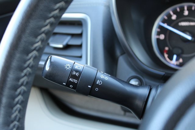 Used 2020 Subaru Ascent Limited w/ Technology Package image 36