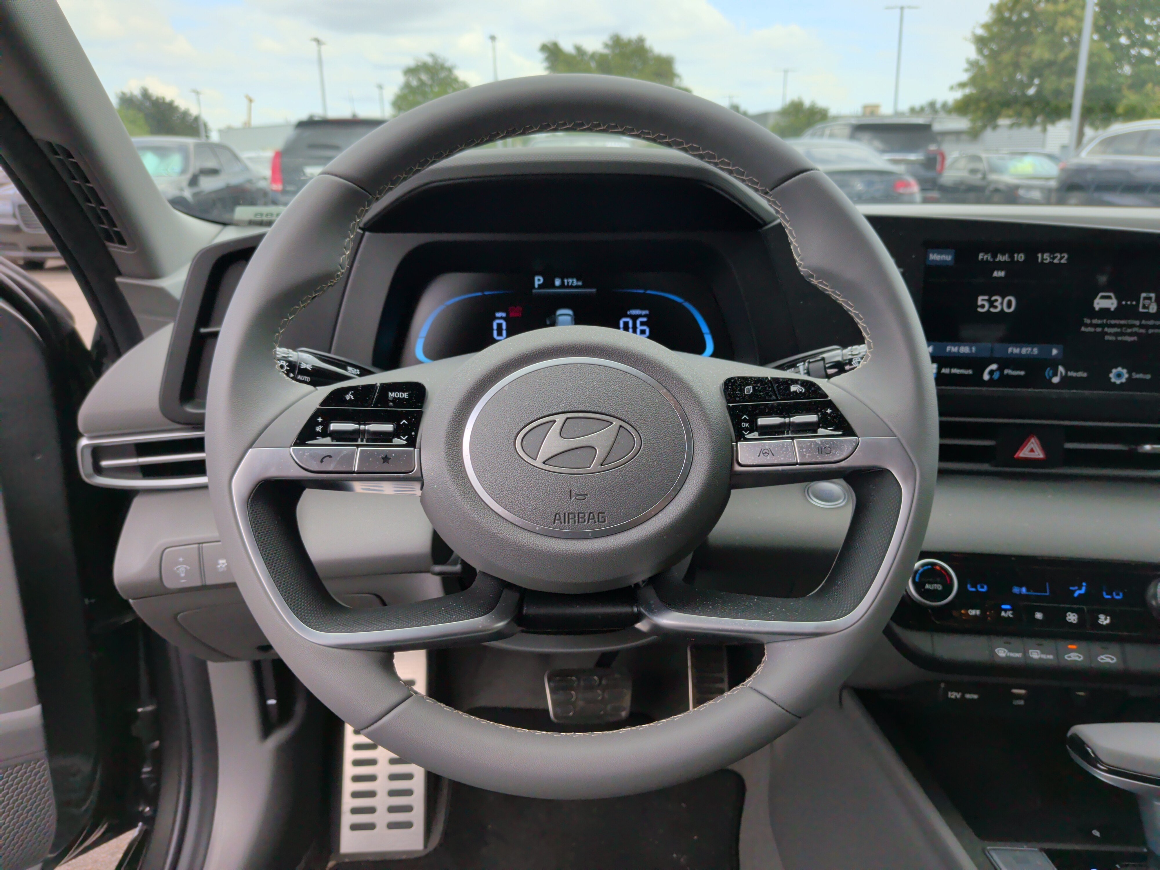 Used 2026 Hyundai Elantra Sport w/ Cargo Package FWD image 17
