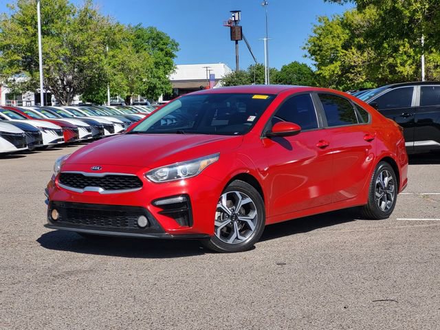 Used 2019 Kia Forte LXS FWD image 2