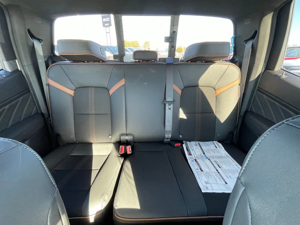 New 2026 GMC Canyon AT4 w/ LPO, Off Road Lift Package image 26