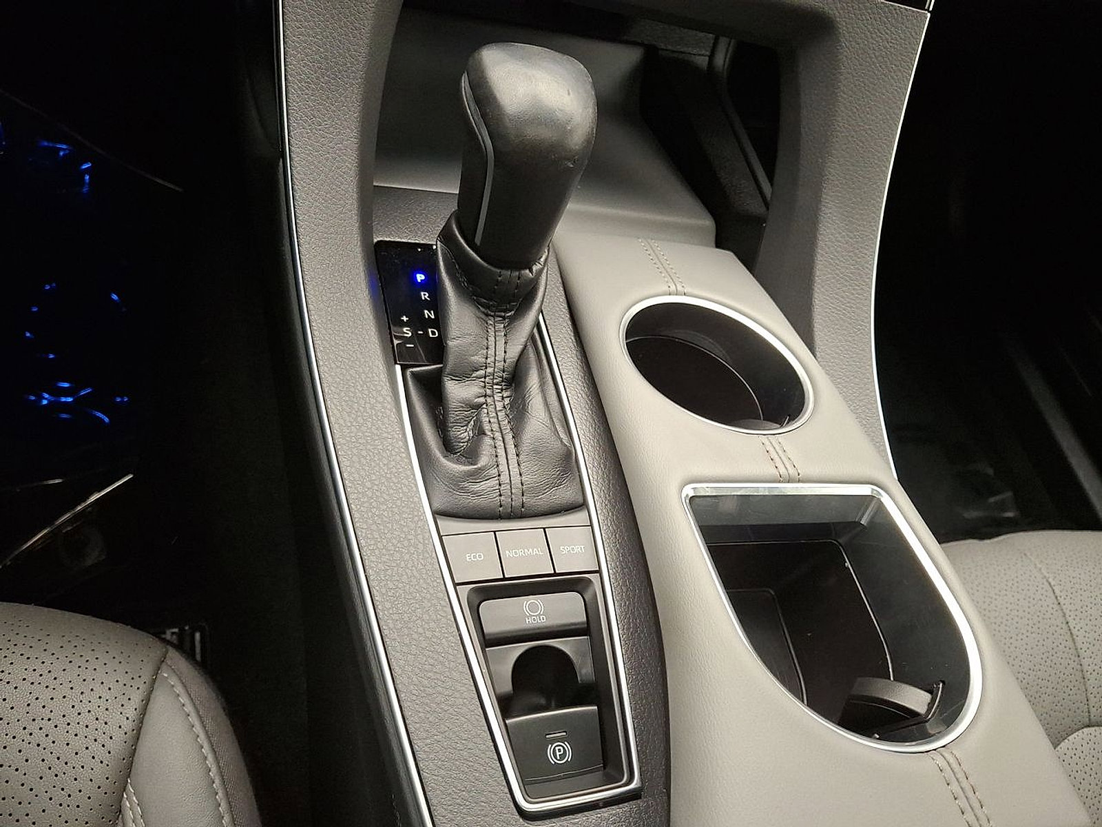 Certified 2020 Toyota Avalon Limited w/ Advanced Safety Package image 12