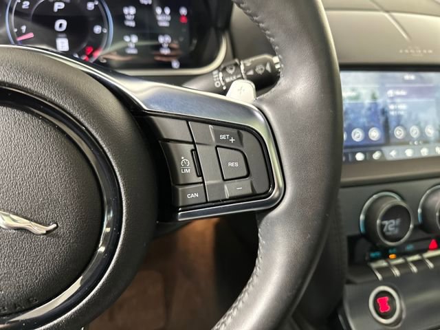 Used 2021 Jaguar F-TYPE Coupe image 16