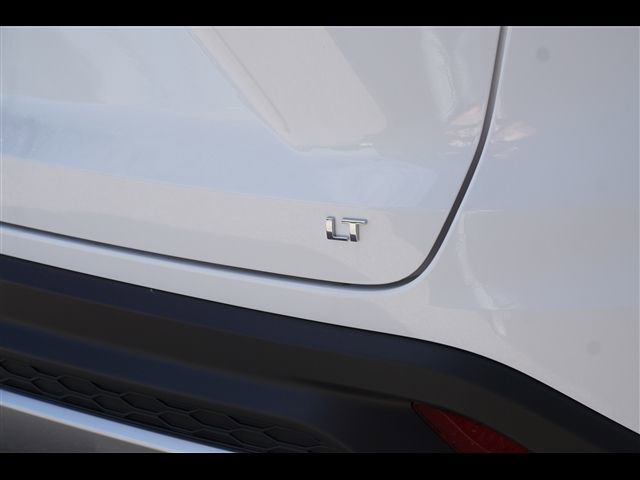 New 2025 Chevrolet Trax LT w/ LT Convenience Package image 23