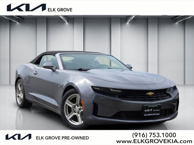 Used 2020 Chevrolet Camaro LT RWD image 1