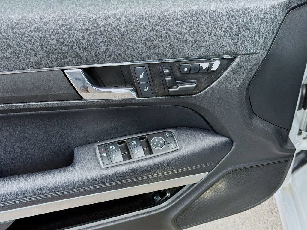 Used 2012 Mercedes-Benz E 350 Cabriolet image 20