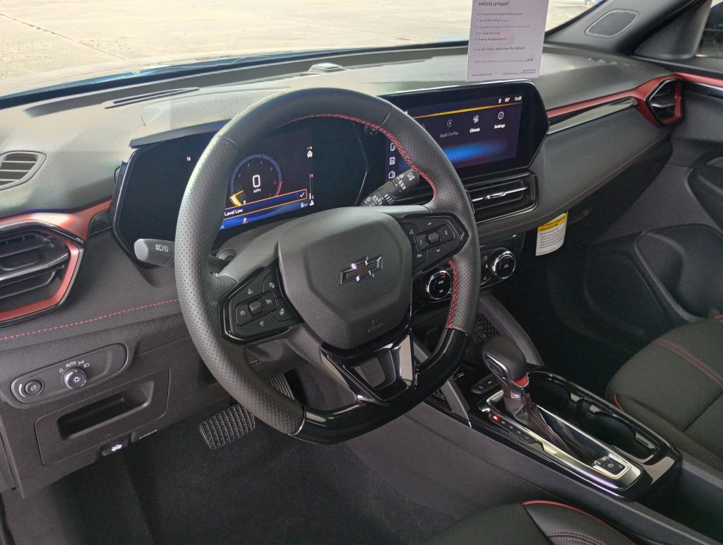 New 2026 Chevrolet TrailBlazer RS w/ Convenience Package FWD image 9