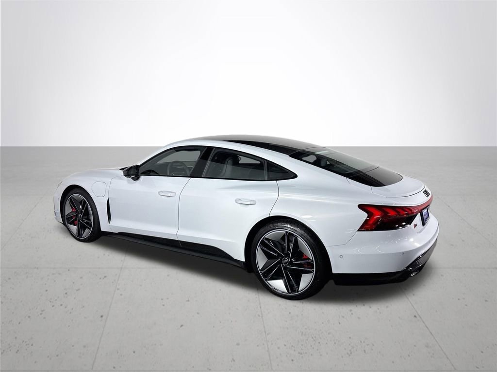 Used 2022 Audi RS e-tron GT AWD/4WD image 8