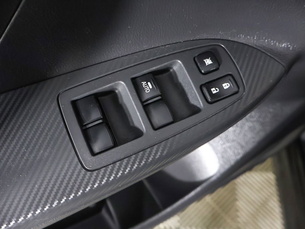 Used 2025 Mitsubishi Eclipse Cross SE image 35