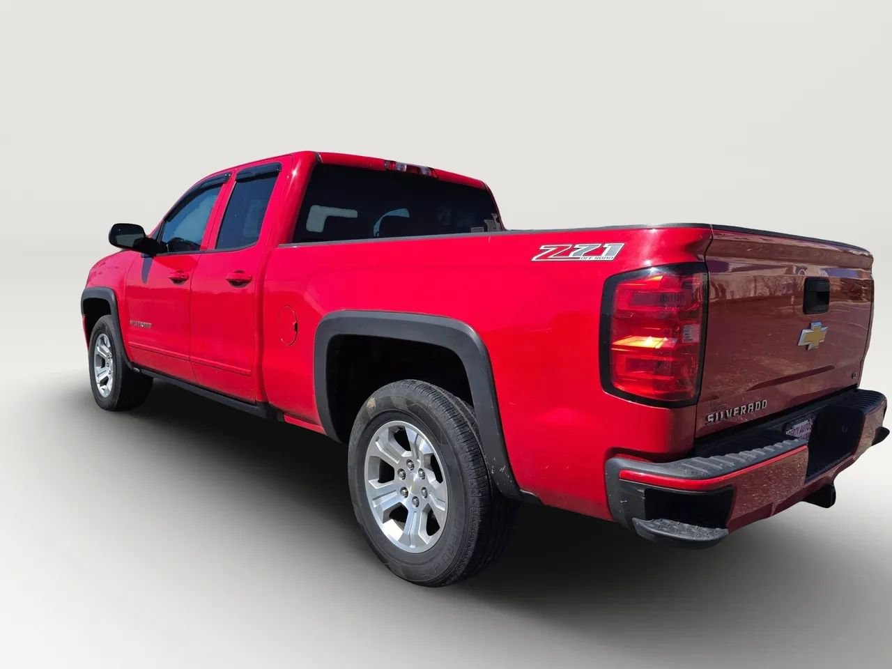 Used 2016 Chevrolet Silverado 1500 LT w/ All Star Edition image 4