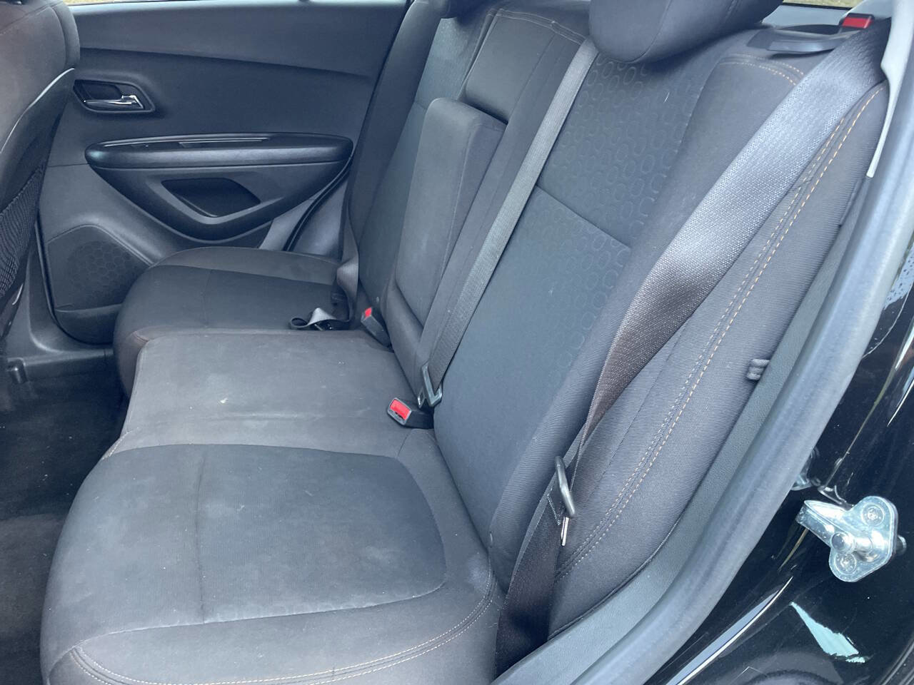 Used 2020 Chevrolet Trax LS w/ Tint and Cruise Package image 17