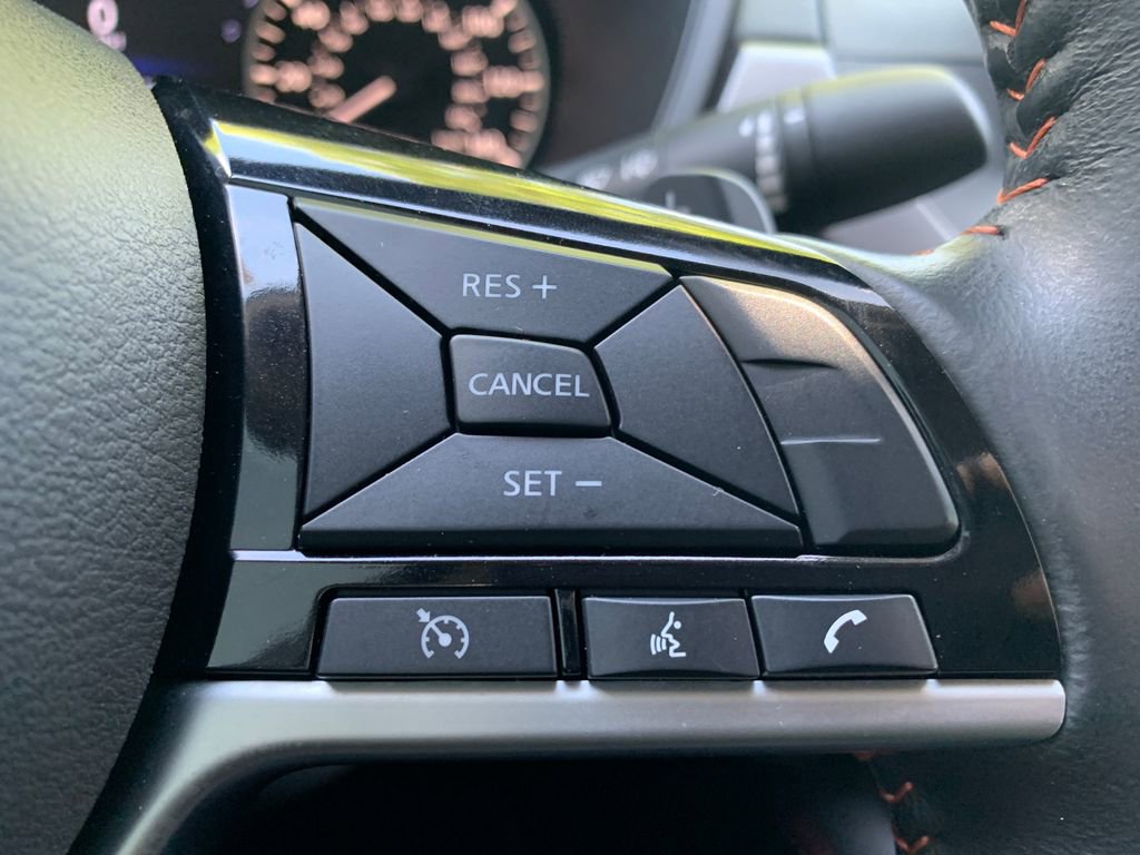 Used 2023 Nissan Altima 2.5 SR FWD image 14