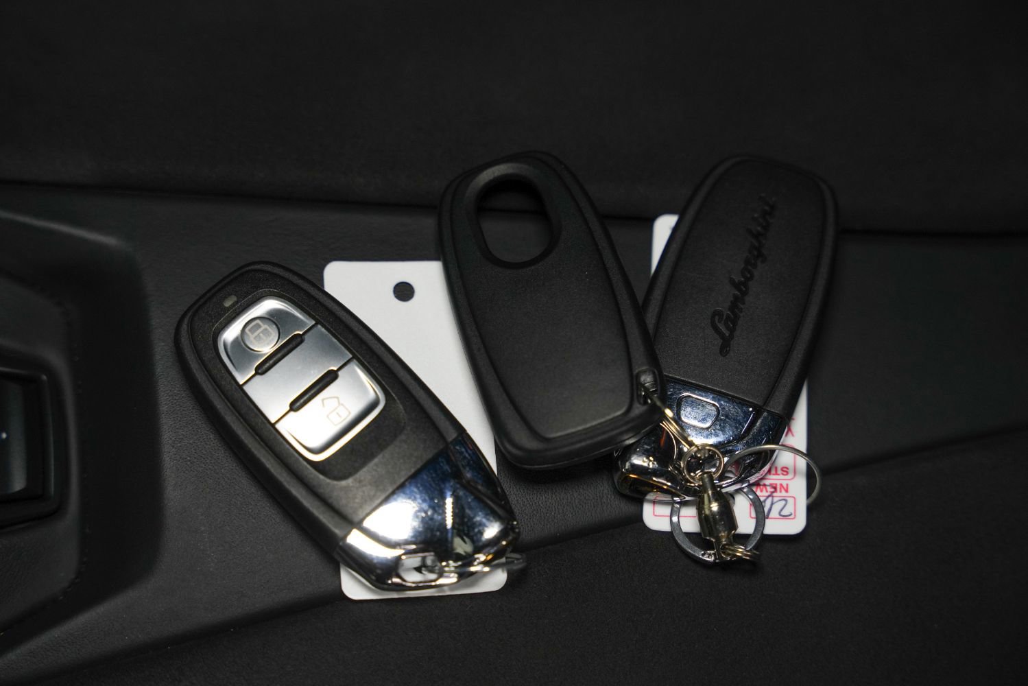 Used 2018 Lamborghini Aventador S image 52