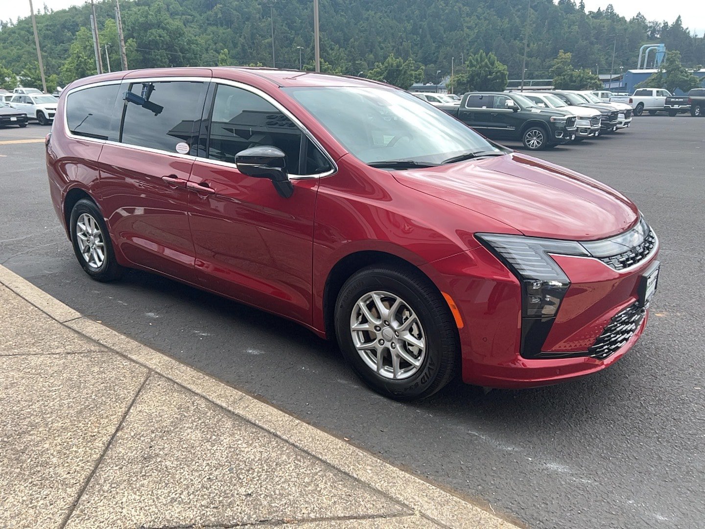 New 2027 Chrysler Pacifica Select FWD image 3