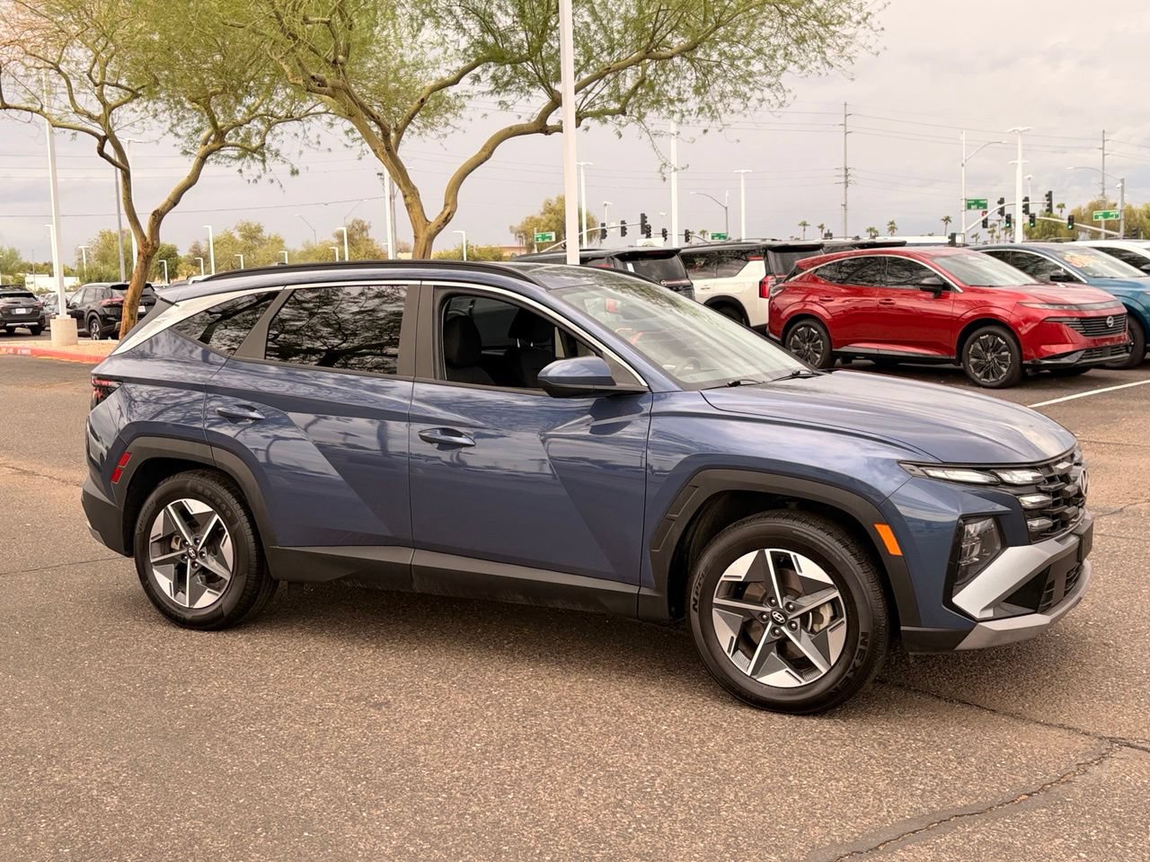 Used 2025 Hyundai Tucson SEL FWD image 8